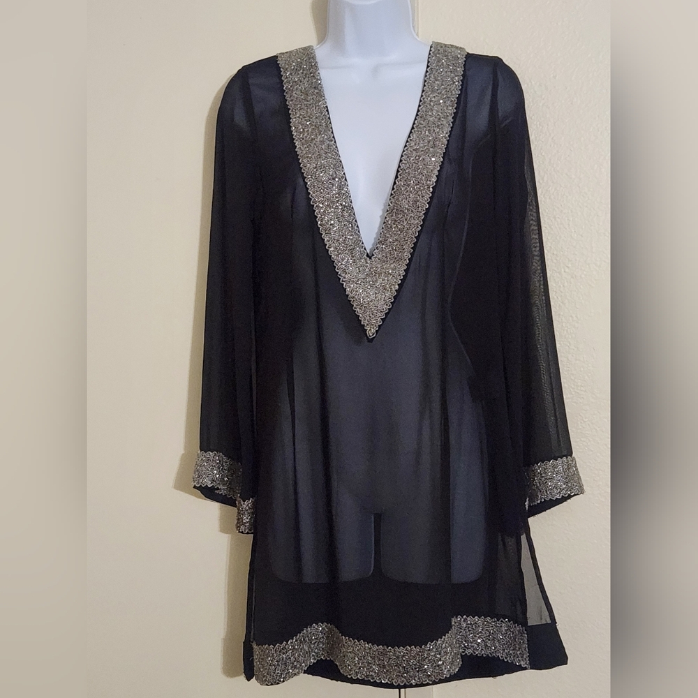 Hannah Jo Black Sillk Tunic
